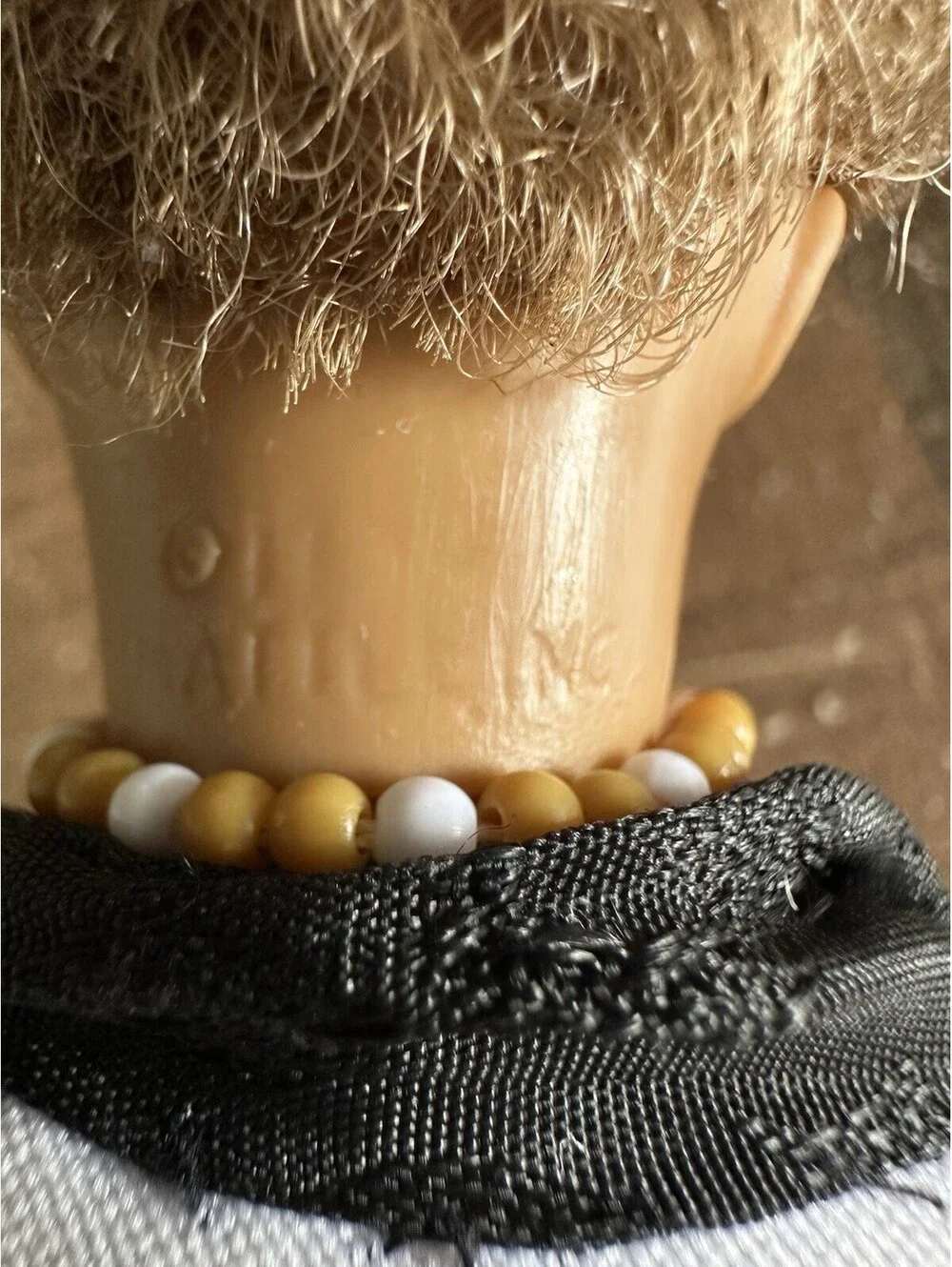 2004 Mattel Cali Girl Ken Doll C6464 Blonde Hair Original Shell Necklace